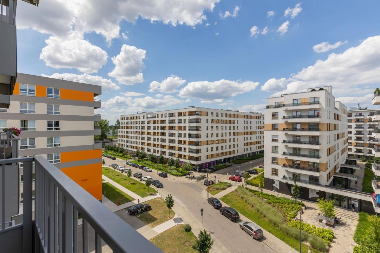 Elegant Apartments With Balcony & Parking Warsaw By Noclegi Renters Екстериор снимка