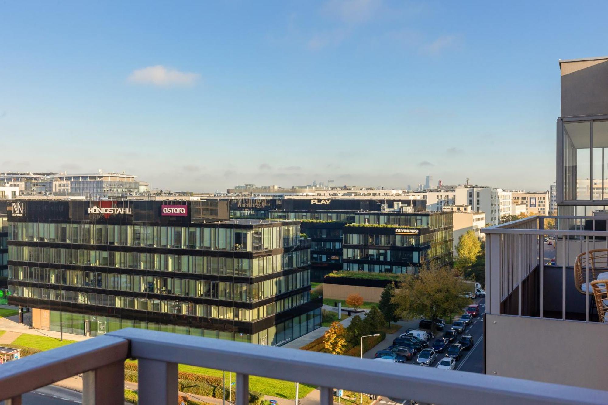 Elegant Apartments With Balcony & Parking Warsaw By Noclegi Renters Екстериор снимка